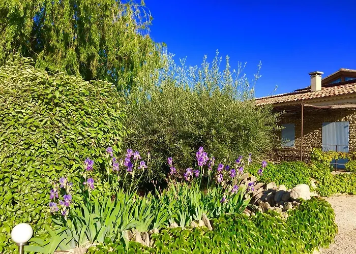 Gordes Cabin Rentals
