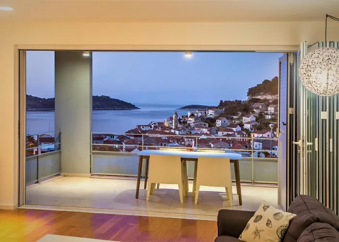 Vis Cabin Rentals