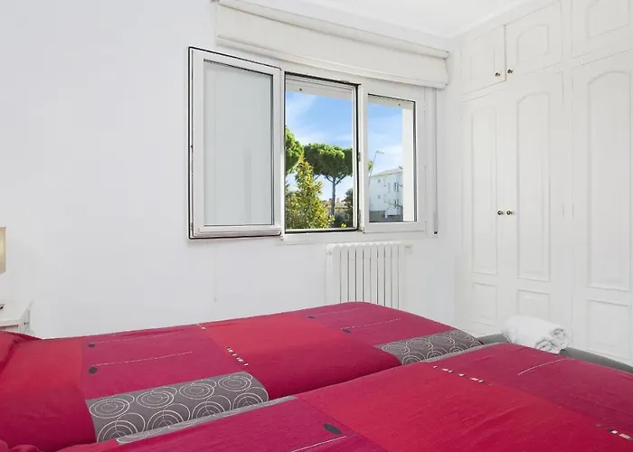 Calella De Palafrugell Cabin Rentals