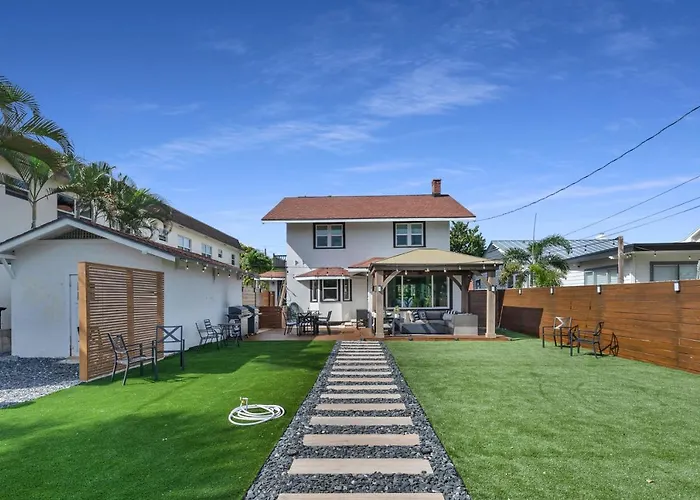 Lake Worth Beach Cabin Rentals