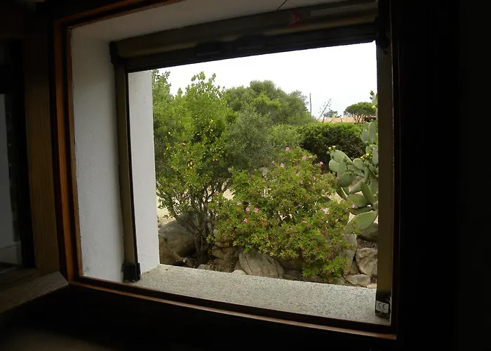 La Maddalena (Sassari) Cabin Rentals