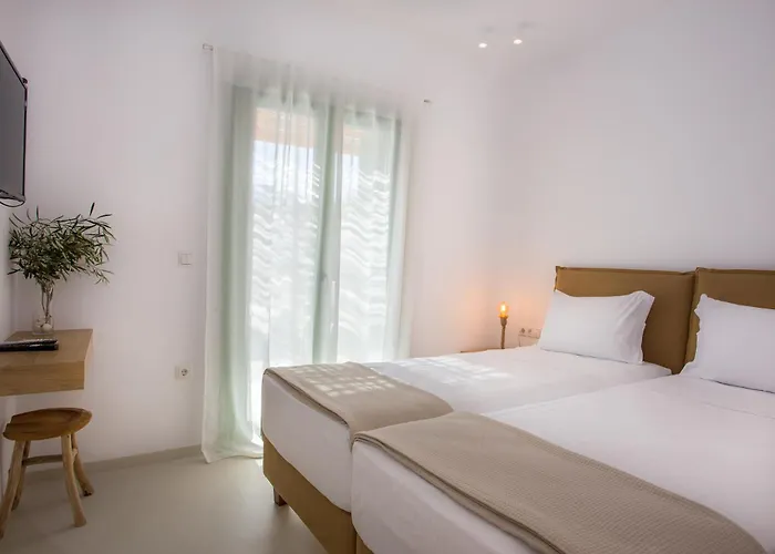 Skyros Cabin Rentals