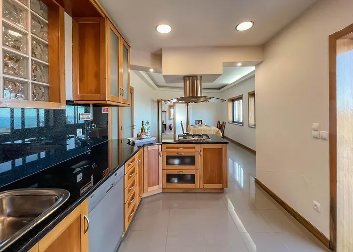 Viana do Castelo Cabin Rentals