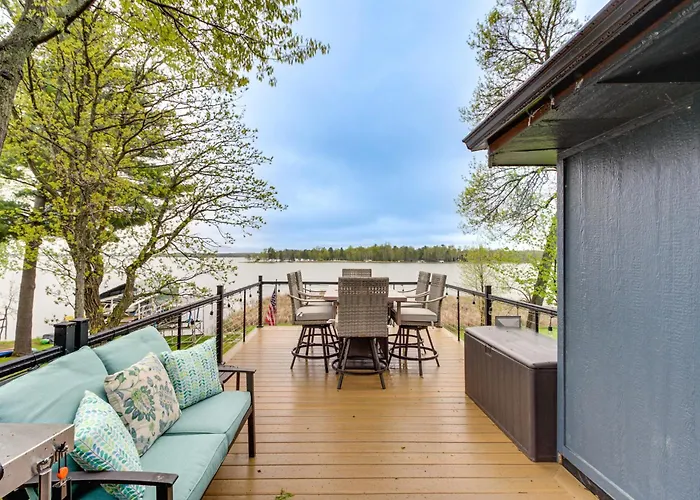 Breezy Point Cabin Rentals