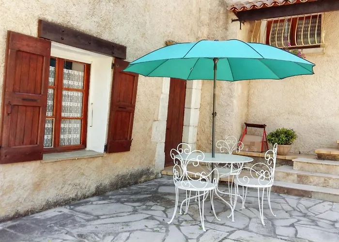 Sisteron Cabin Rentals