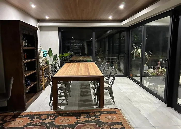 Santiago Cabin Rentals