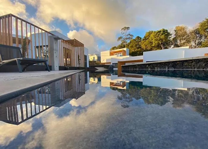 Ponta Delgada (Sao Miguel) Cabin Rentals