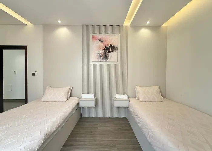 Ajman Cabin Rentals
