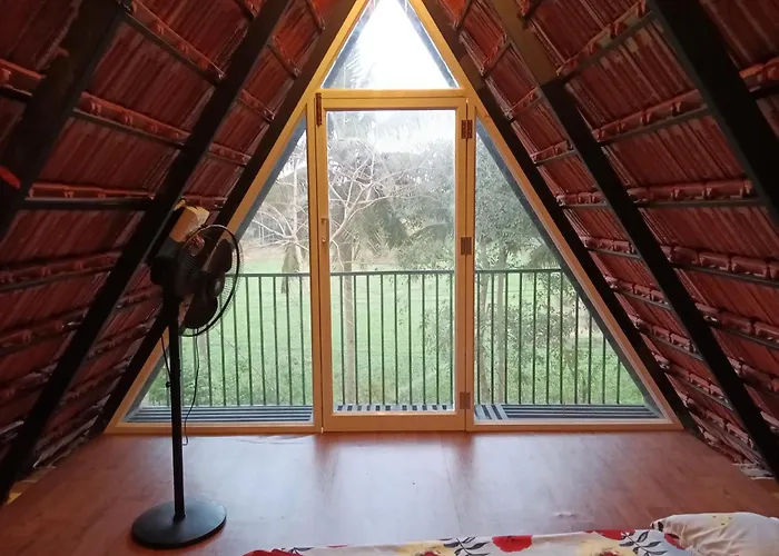 Gokarna (Karnataka) Cabin Rentals