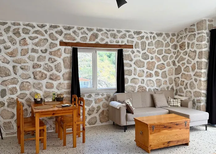 Faralya Cabin Rentals