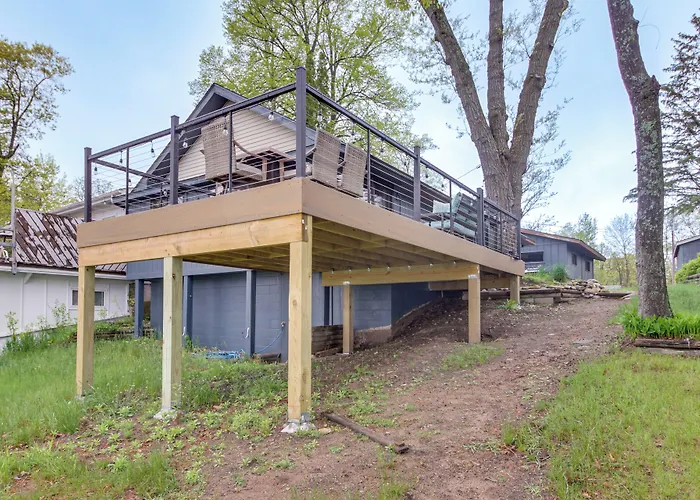 Breezy Point Cabin Rentals