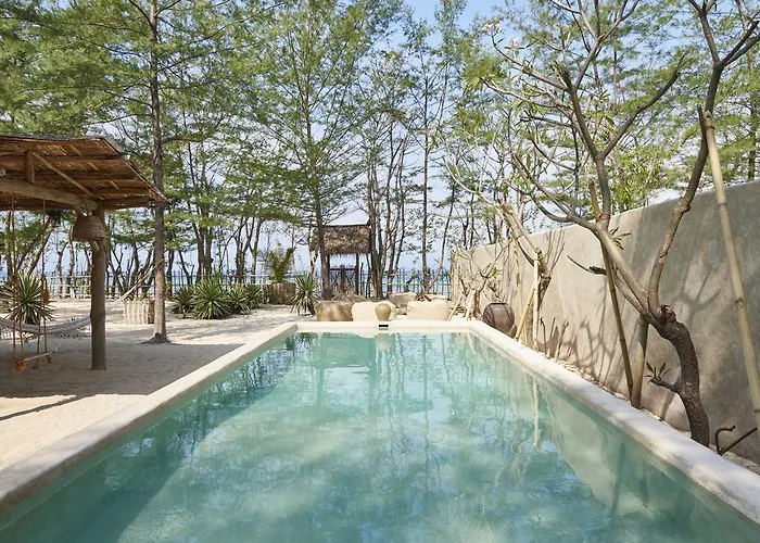 Gili Meno Cabin Rentals